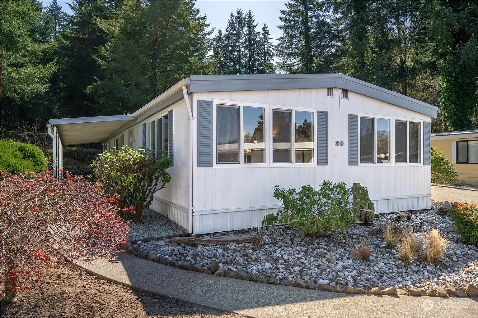 1841 Trosper Road SW #20 photo 1