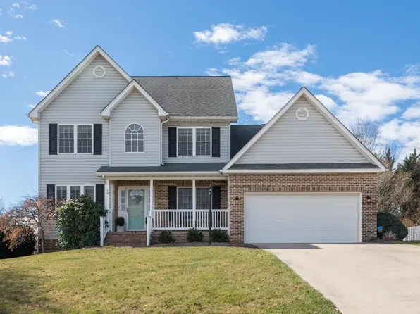18 Erem Way, Fishersville, VA 22939