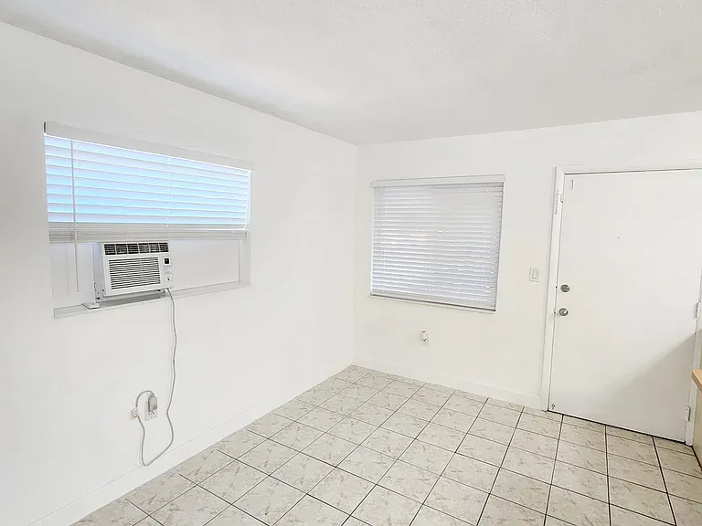 Buena Ventura — Photo 12