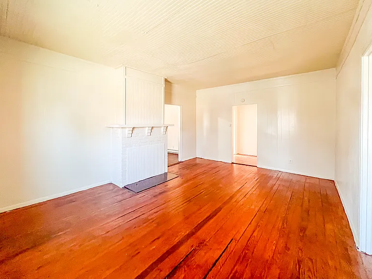2125 Dupuy Rd — Photo 9