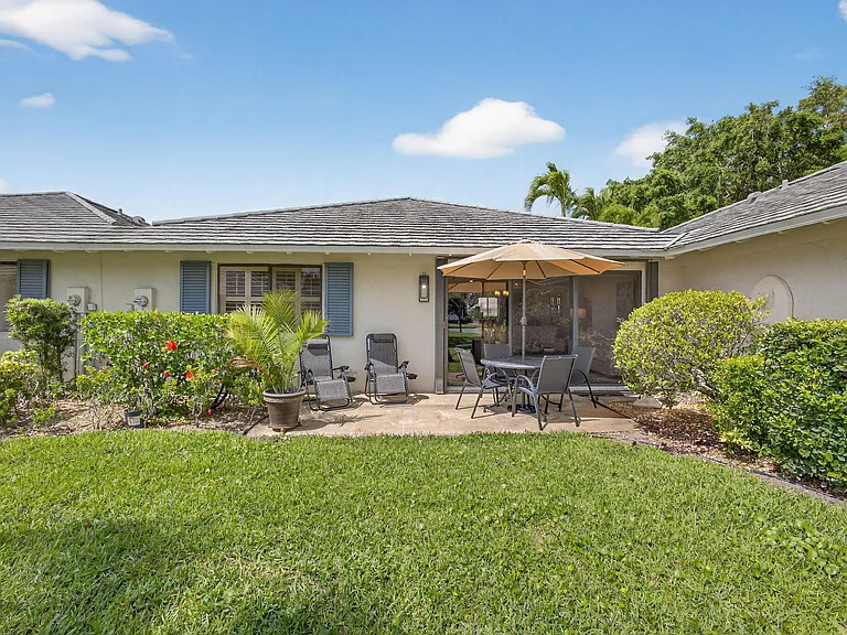 119 Club Dr — Photo 32
