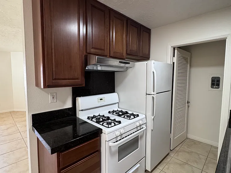 45451 Deep Canyon Rd #2 — Photo 10