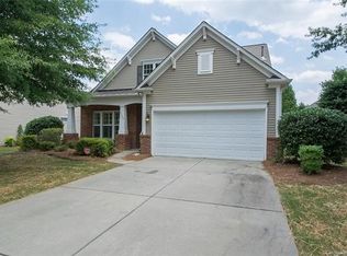 6740 Fieldstone Manor Dr, Matthews, NC 28105