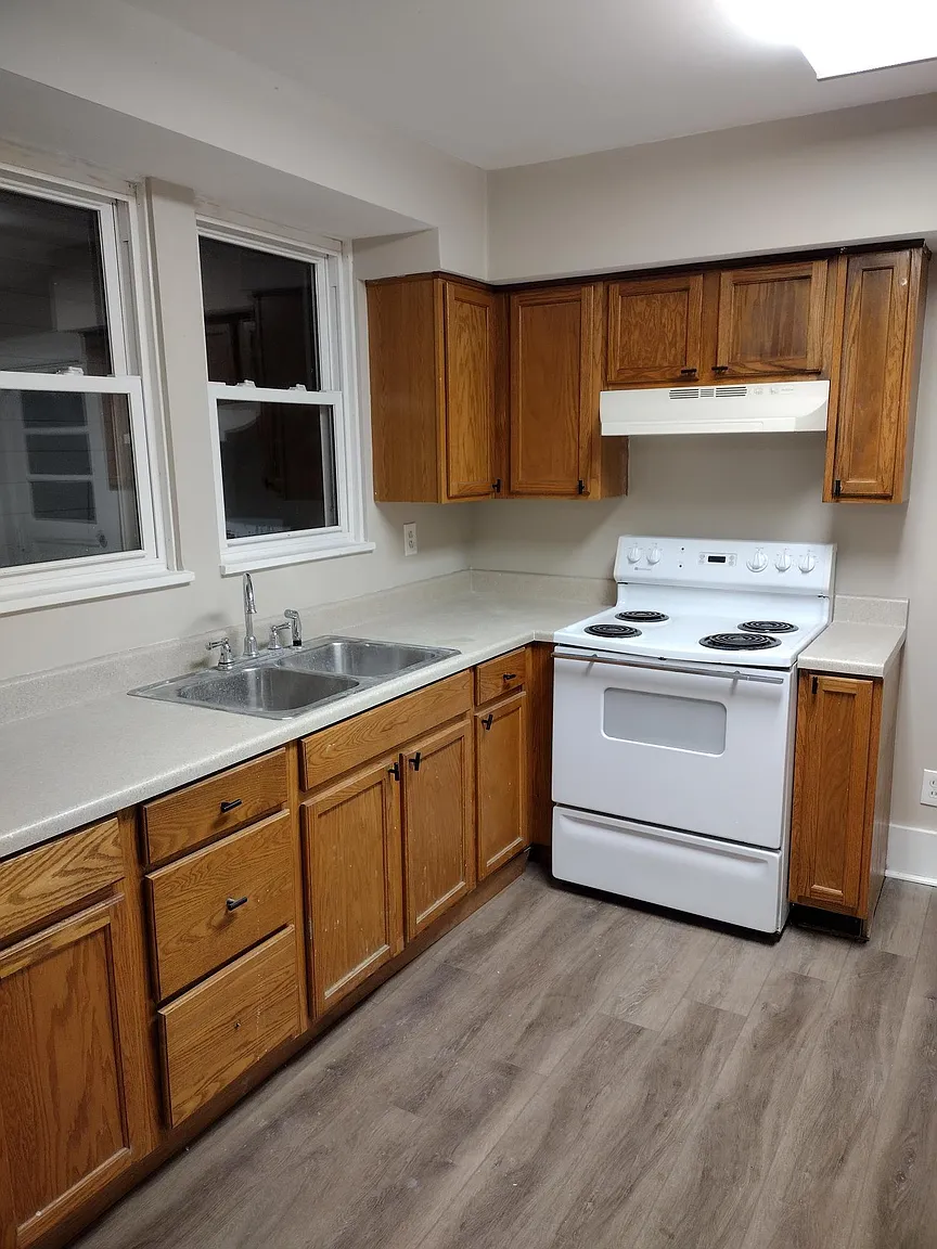 804 Josephine St photo 1