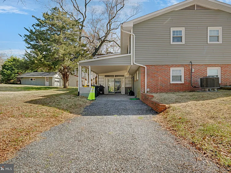 1312 Magnolia Ave — Photo 32