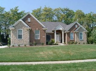 1205 Catalpa Ridge Dr, Lebanon, OH 45036