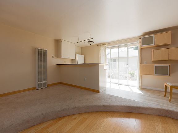 4th image of 11971 Brookridge Dr Unit B
