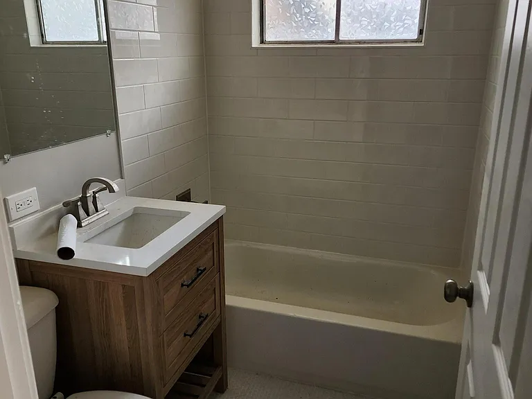 Main Bathroom