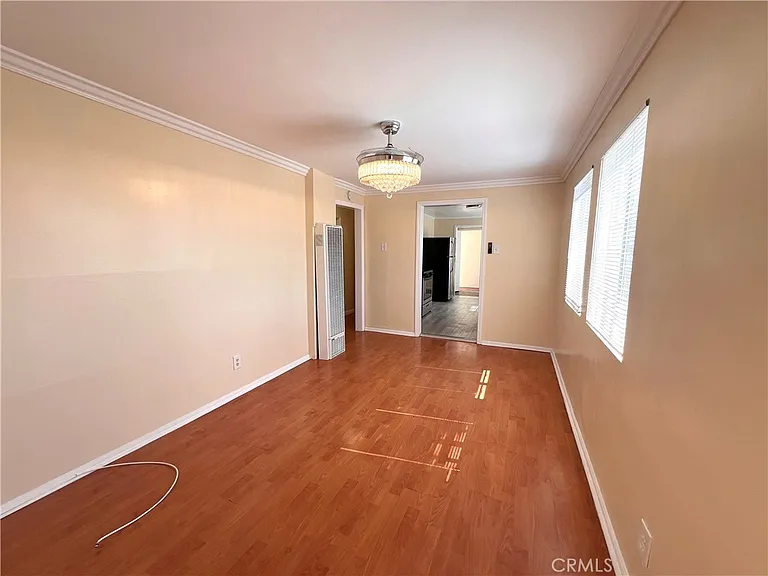 12924 Prairie Ave #C — Photo 17
