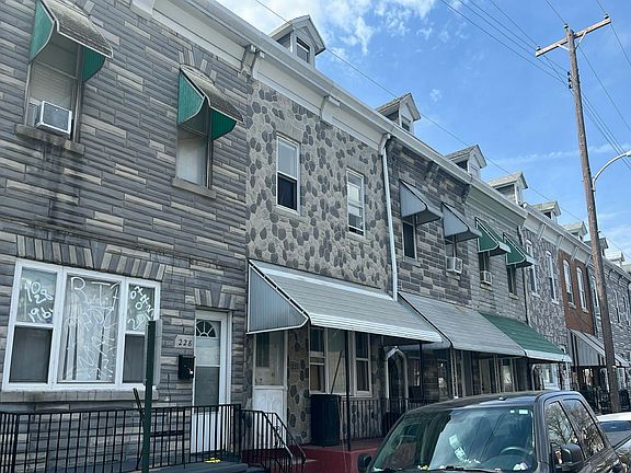 3rd image of 226 S 12th St