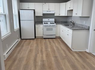 90 Suffolk St #1, Fall River, MA 02720