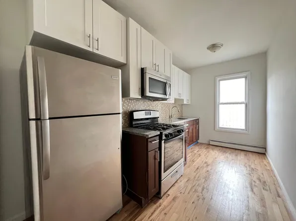 11 Rose Ave, Jersey City, NJ