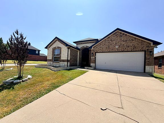 2nd image of 14805 Little Anne Dr