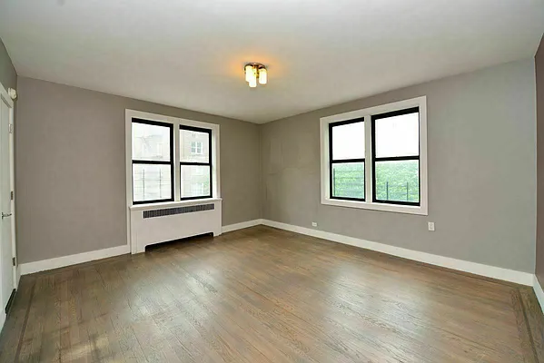 Rented by Bruma Realty LLC | media 18