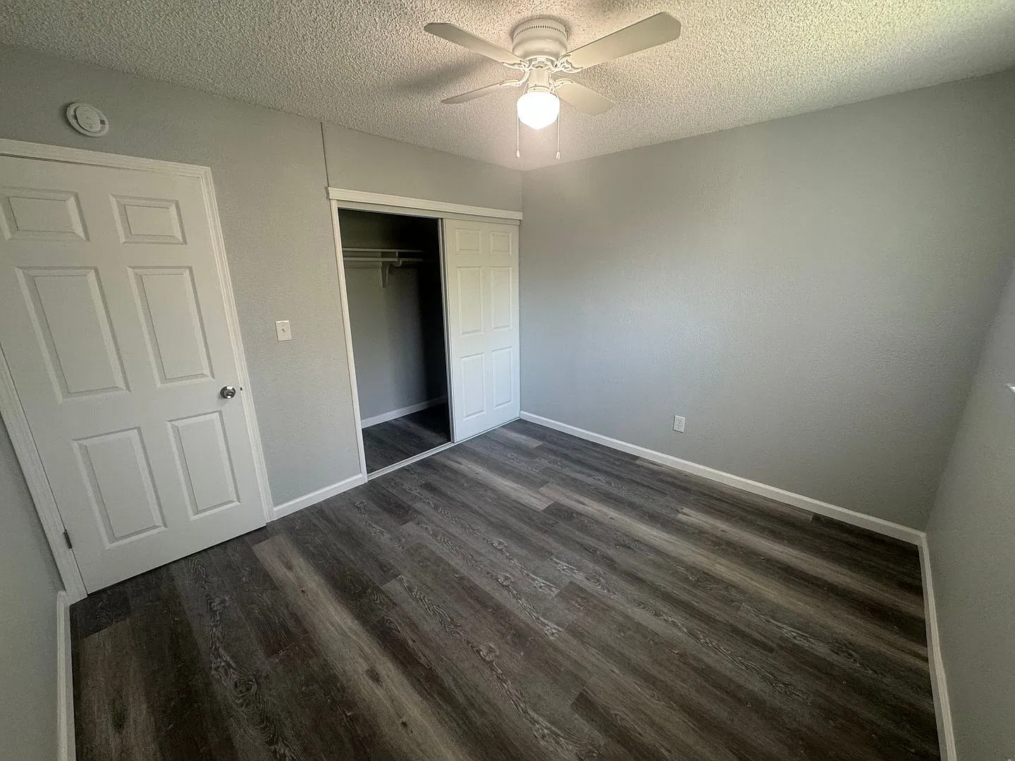 Brentwood Apartments|7726-7734 Brentwood Drive — Photo 4