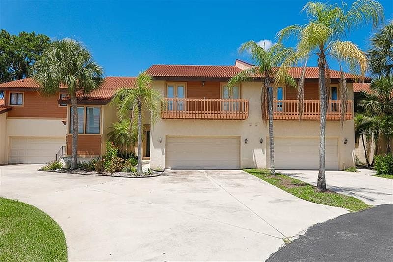 1st image of 818 Sorrento Pl #818