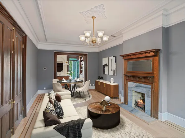 284 Carroll Street image 4 of 19