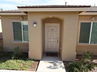 3718 Rustic Meadow Ct #B, Bakersfield, CA 93308