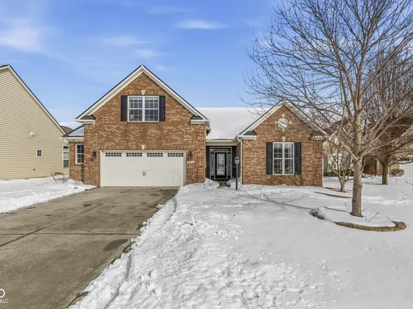 8214 Sedge Grass Rd, Noblesville, IN 46060