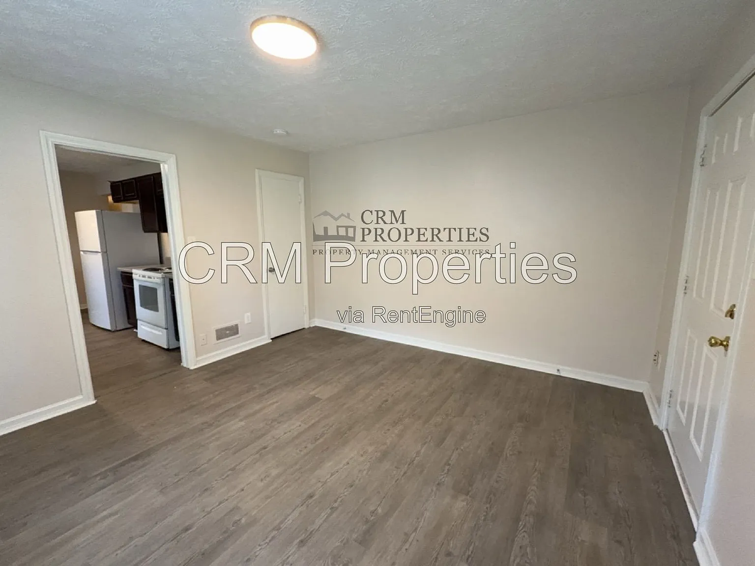 2 bed, 1.0 bath, 740 sqft, $825 — Photo 4