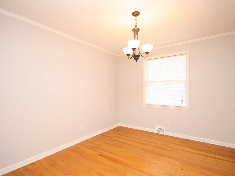 7620 Charlotte Dr SW — Photo 5