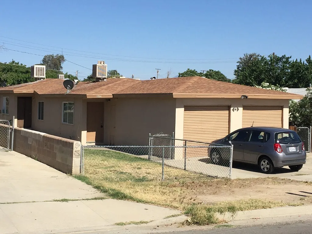1321 Tate St photo 1