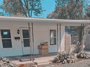 2228 Olin Dr, Toledo, OH 43613