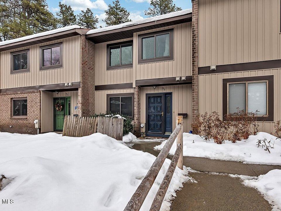 1st image of 95 Ridgewood Terrace