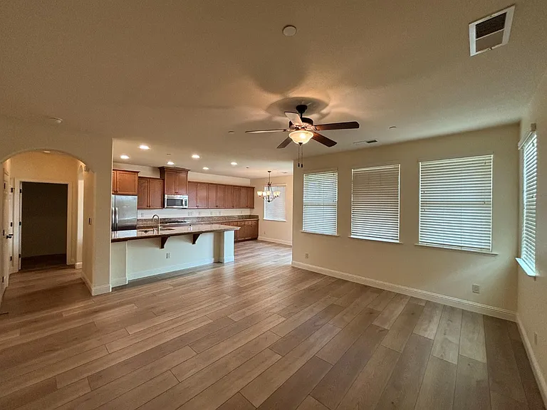 2481 S Via Versilia Dr — Photo 17