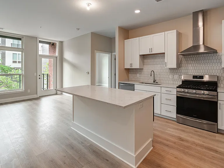 6633 Dale Dr #214 — Photo 9