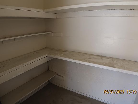 4th image of 2118 Marlin 1/2 Ave #1