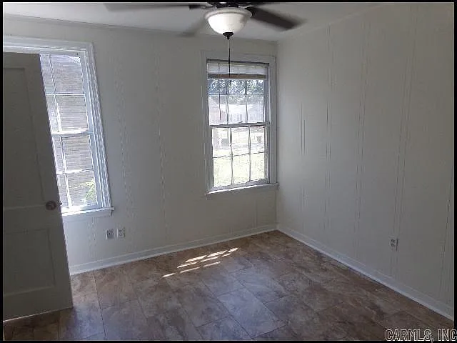 2609 S Tyler St — Photo 10
