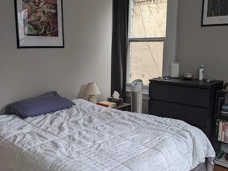 4740 Hazel Ave #2R — Photo 8
