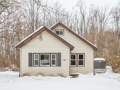 102 Elmore Dr, Rochester, NY, 14606