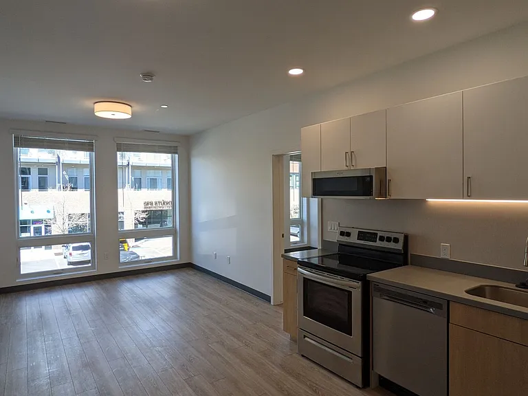 Lumen Residences — Photo 41