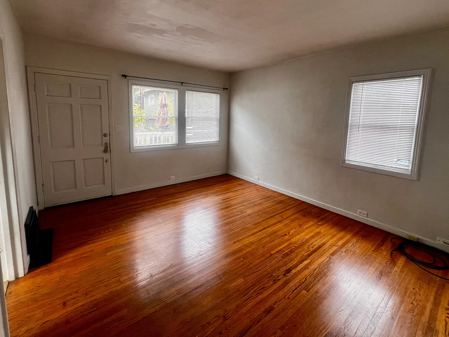 1 bed, 530 sqft, $2,200 — Photo 4