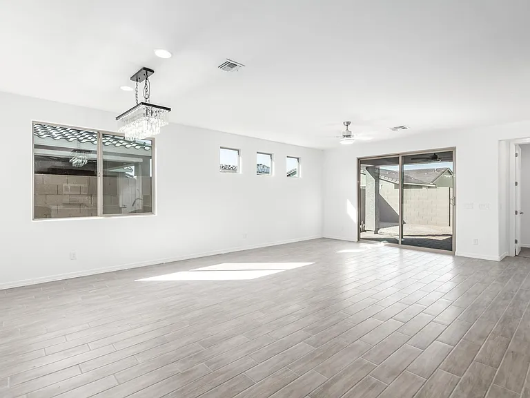 9550 E Spiral Ave — Photo 8