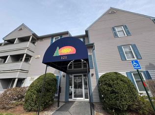 141 Eastern Ave APT 102, Manchester, NH 03104
