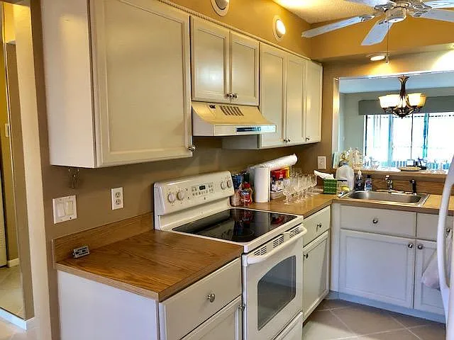 2 bed, 2.0 bath, 1360 sqft, $1,850 — Photo 3