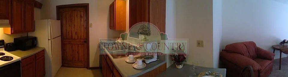 10690 Rose Briar Ct NE #116