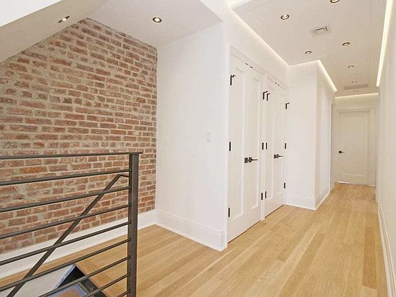 4th image of 21-12 36th St #Dpl