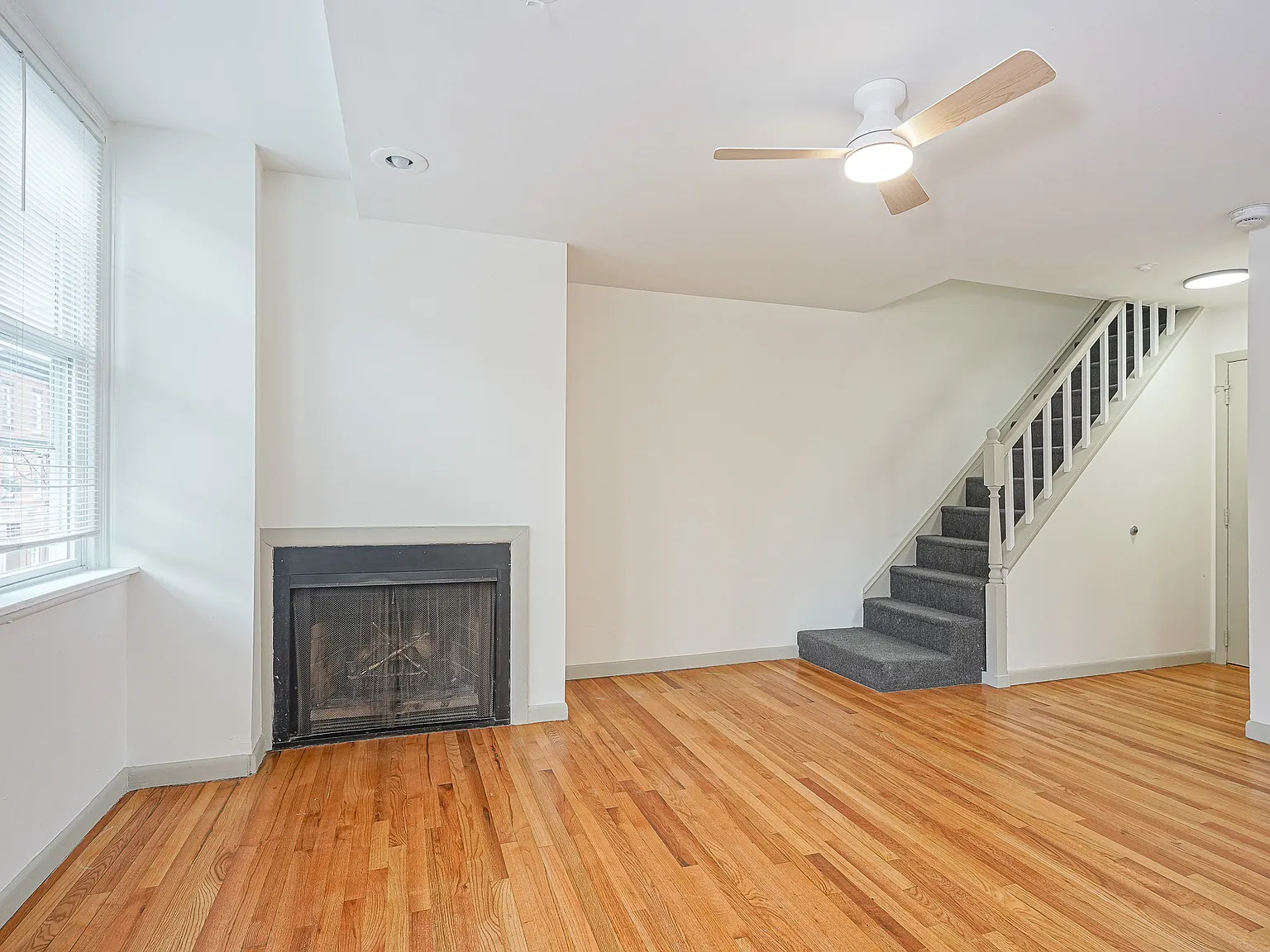 1 bed, 800 sqft, $1,475 — Photo 3