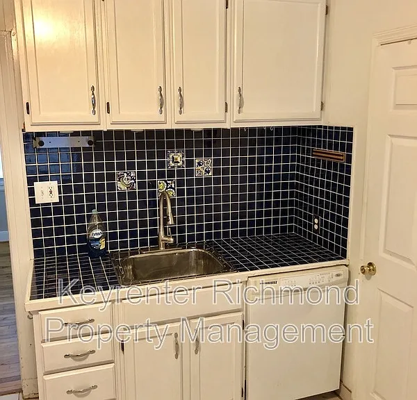 1901 Claiborne St — Photo 8