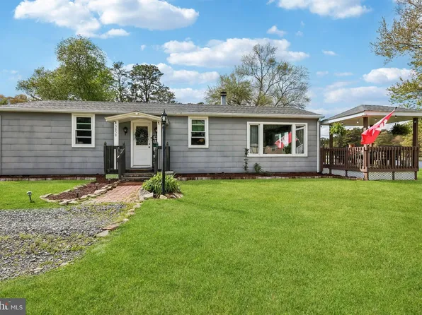 3858 Pine St, Williamstown, NJ 08094