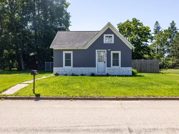1416 L St NE, Brainerd, MN 56401