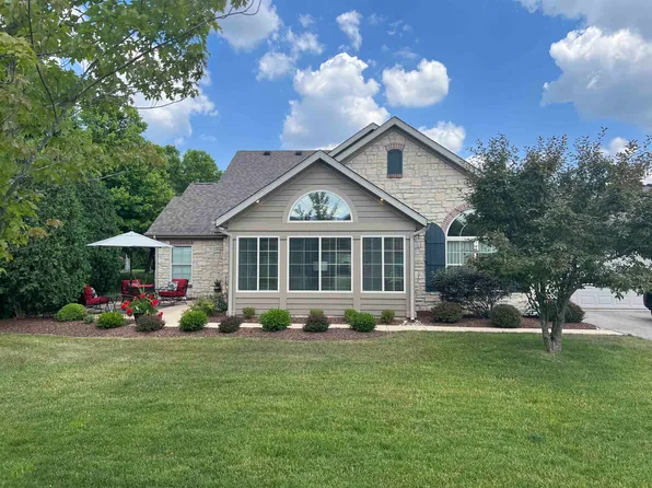824 Dublin Dr, Mishawaka, IN 46545