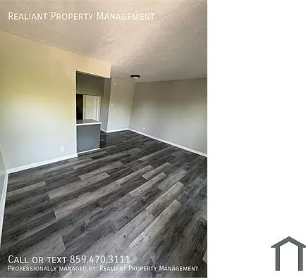 2021 Cambridge Dr — Photo 14