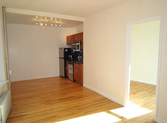 Rented by City Connections Realty | media 22