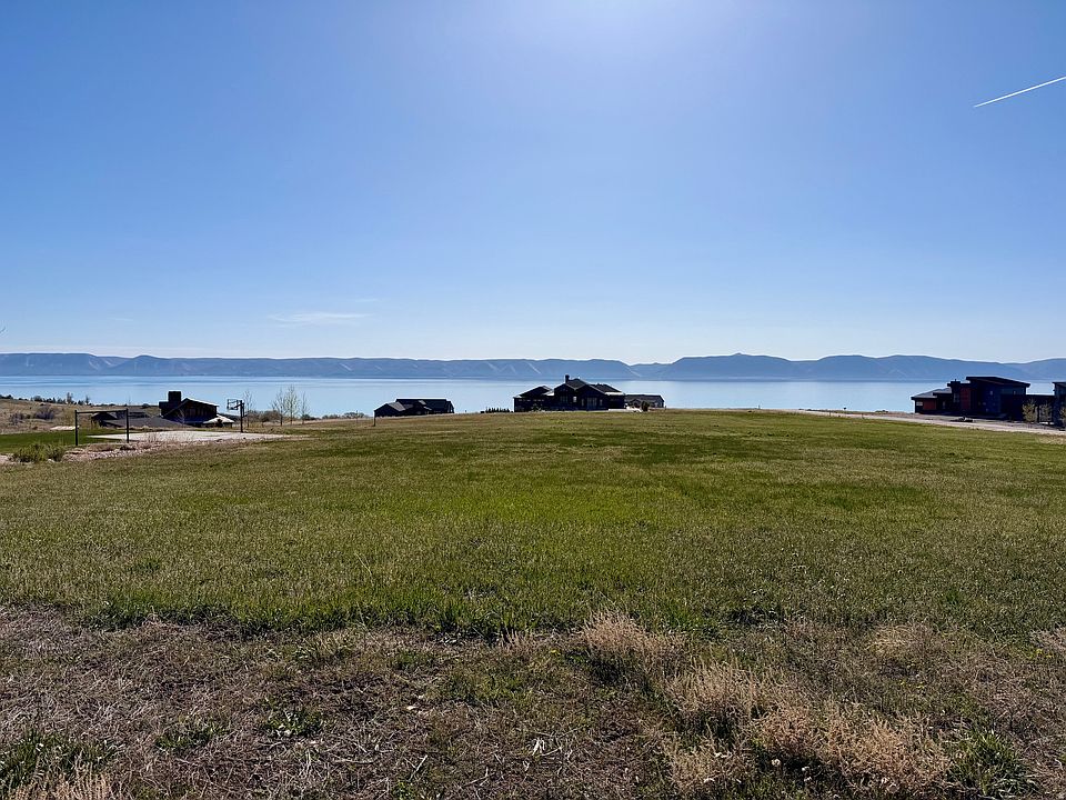 2nd image of 48 Grizzly Rd