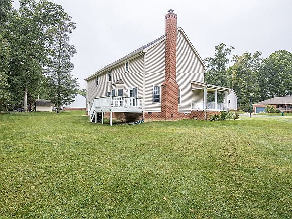 3rd image of 5502 Ashbrook Ct